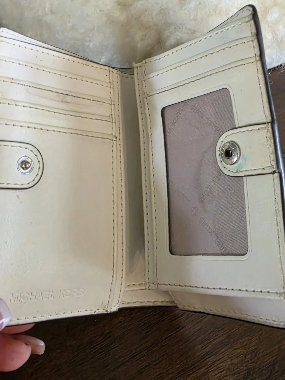 Michael Kors Cream/White Signature Saffiano Logo Wallet